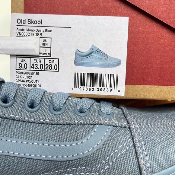 Vans Men’s Old Skool
Pastel Mono Dusty Blue
VN000CT8DSB
Sneakers - Picture 16 of 16